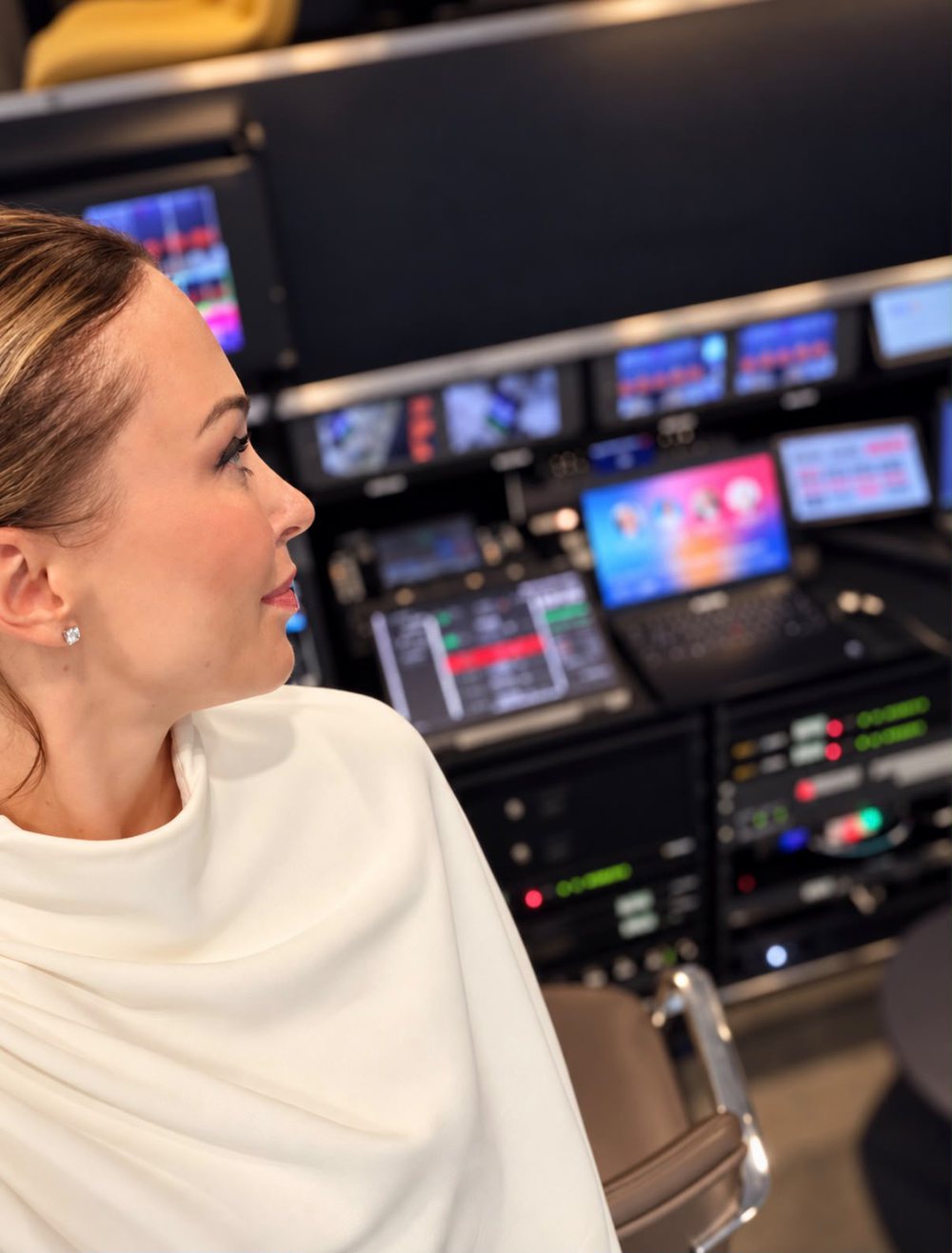 Kas Bordier at the production desk at the WELL 2026 London Summit